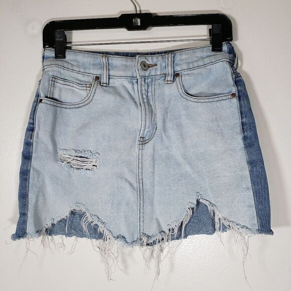Pac Sun Two Toned Blue Denim Cutoff Raw Hem Jean Skirt Size 25 - Picture 1 of 5
